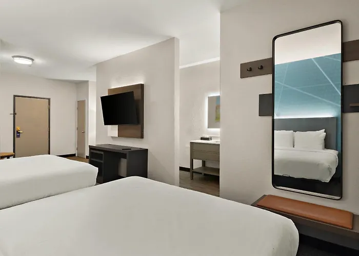 Hotel Comfort Worth North Fossil Creek 4*
