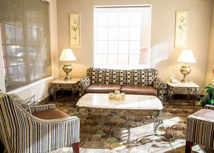 Hotel Comfort Worth North Fossil Creek 4*